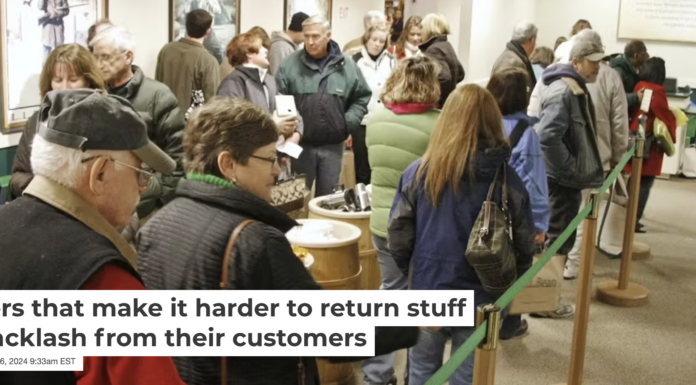 Shoppers line up with returns and exchanges at L.L. Bean in Freeport, Maine, on Dec. 26, 2010. Jill Brady/Portland Press Herald via Getty Images